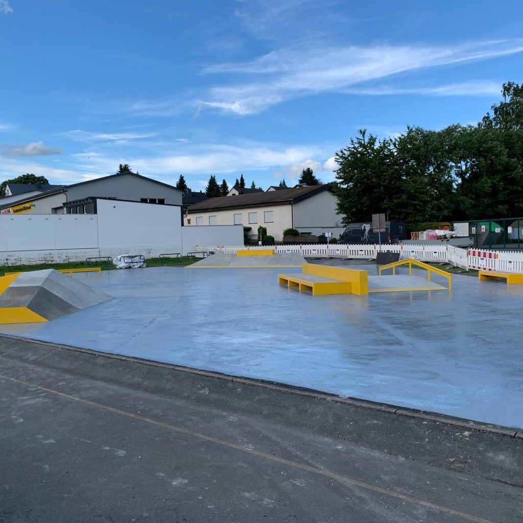 IOU Ramps Der neue Skatepark von Münchenberg in Obderfranken ist